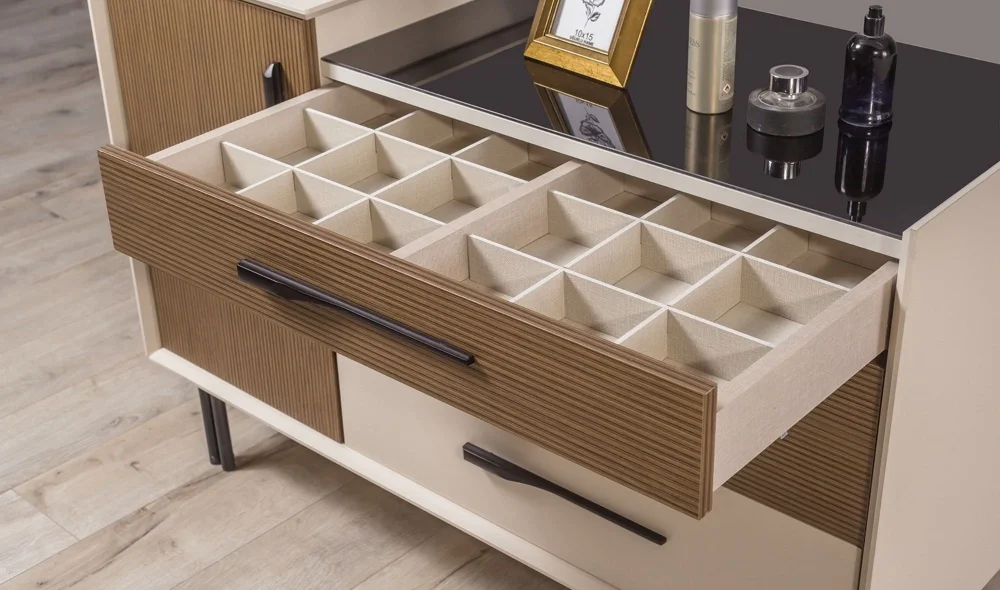 Deep Şifonyer ve Ayna