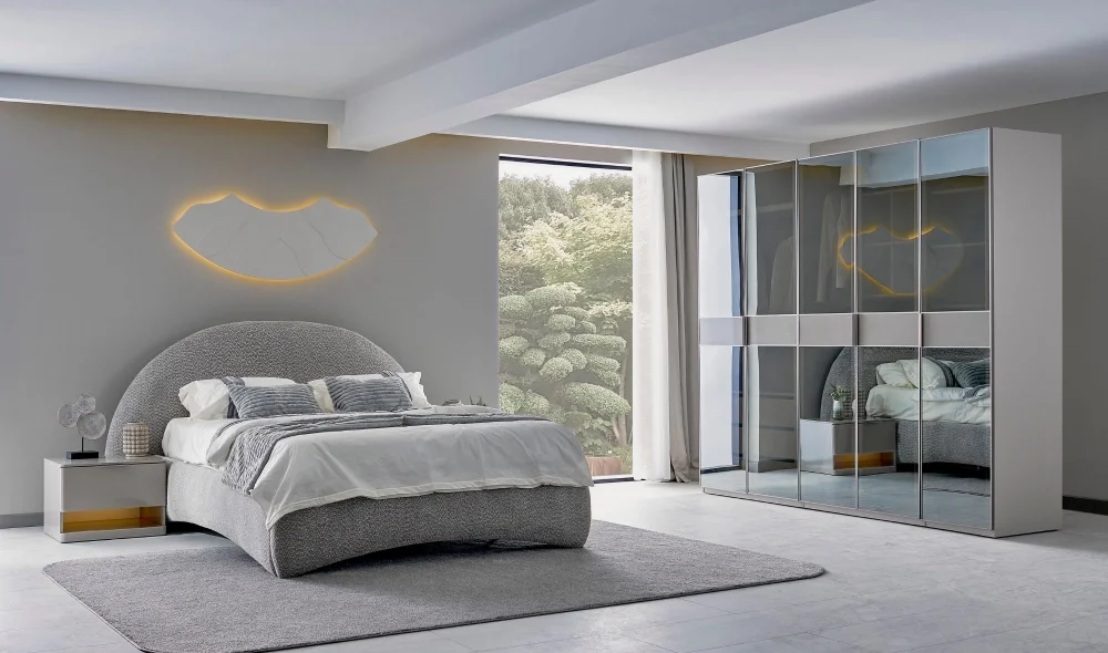 Dolunay Giyinme Dolabı