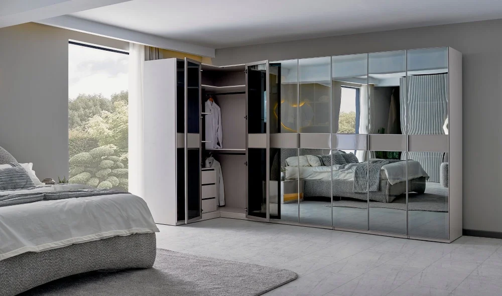 Dolunay Giyinme Dolabı