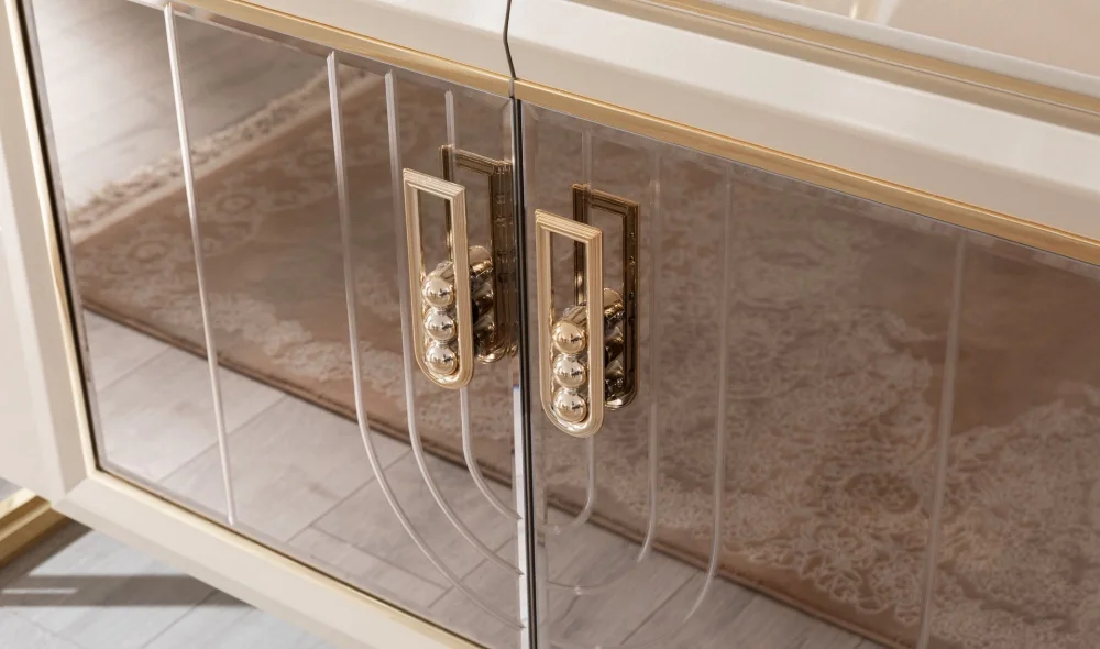 Gucci Yemek Odası Takımı