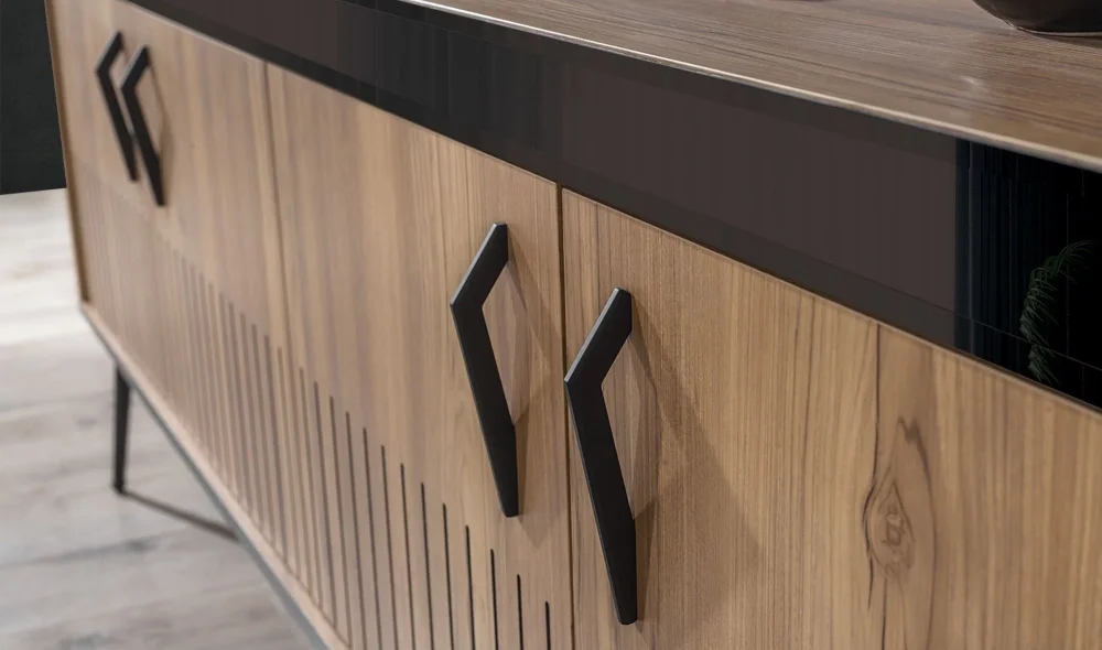 İzgi Yemek Odası Takımı