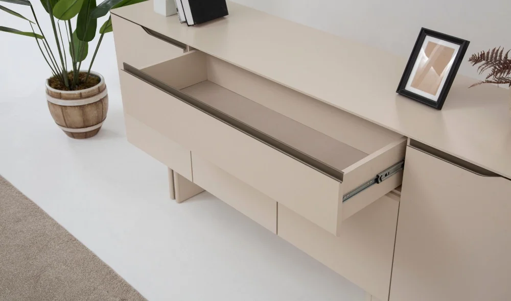 Kumsal Yemek Odası Takımı