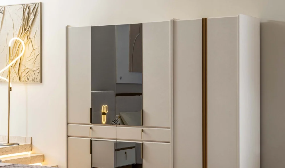 Loren 6 Kapaklı Gardrop