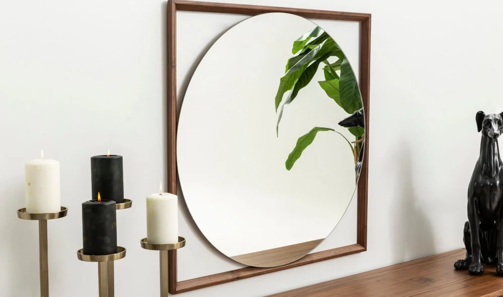 Novas Konsol ve Ayna