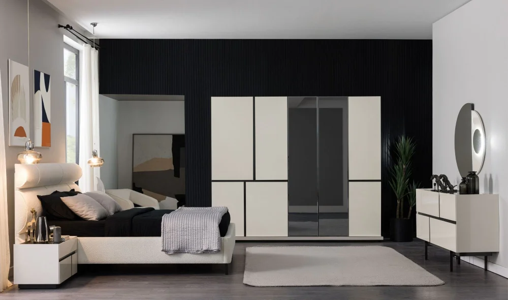 Pablo Şifonyer ve Ayna