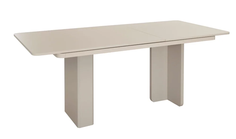 Pastel Yemek Masası