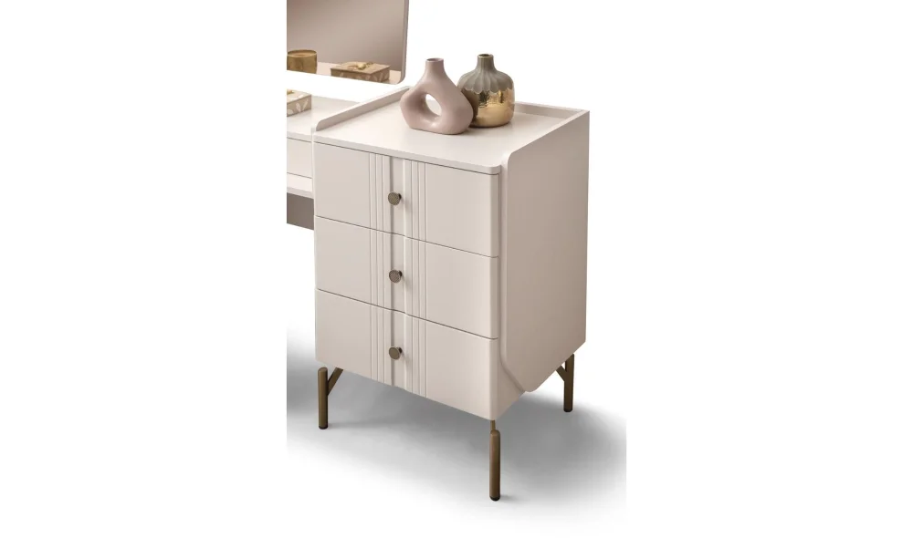 Perla Şifonyer ve Ayna