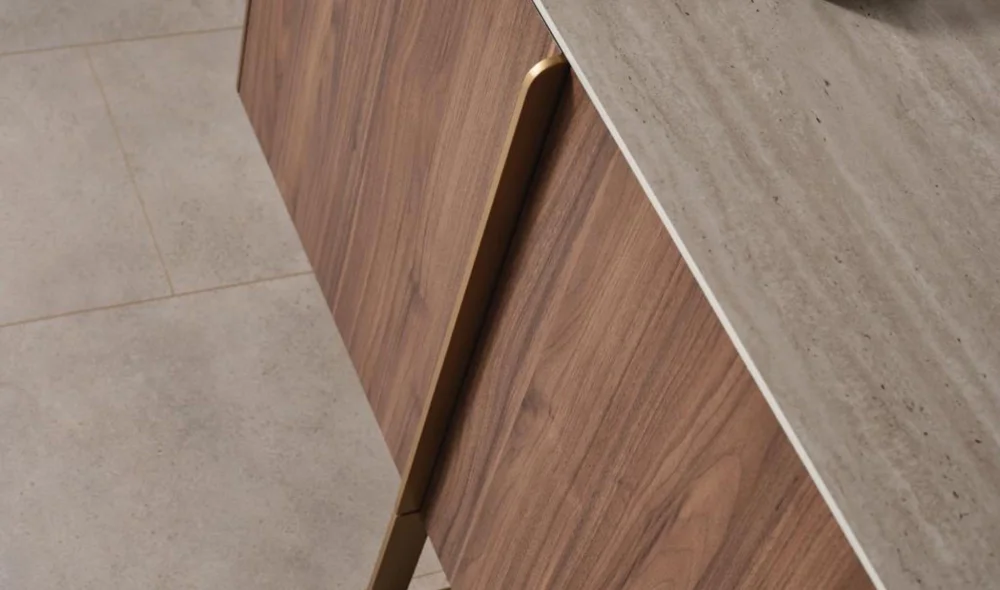 Regnum Konsol ve Ayna