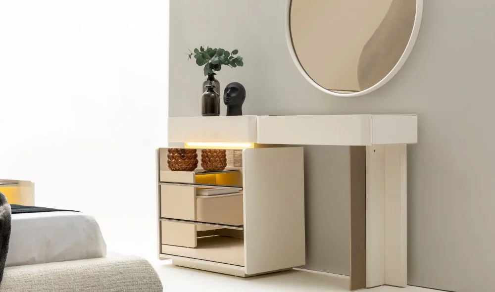 Sofya Şifonyer ve Ayna