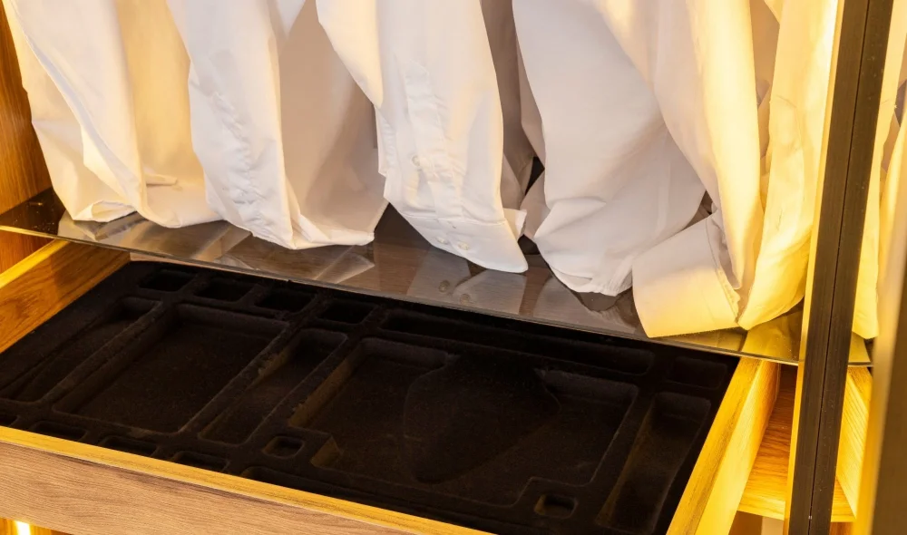 Zen 6 Kapaklı Gardrop