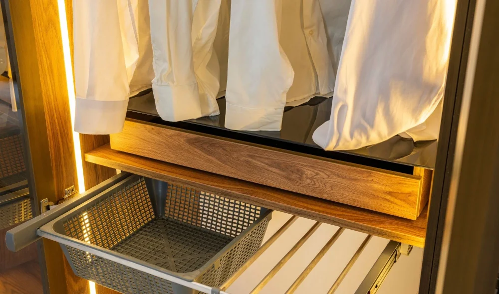 Zen 6 Kapaklı Gardrop