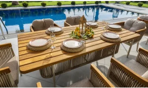 Minerva Iroko Yemek Masası Takımı