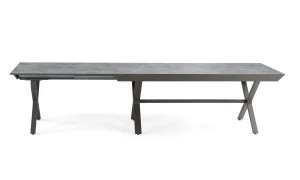 Real Mola Yemek Masası