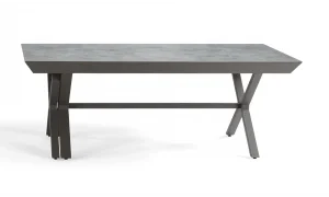 Real Mola Yemek Masası