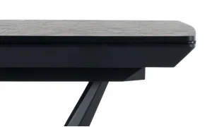 Megane İroni Yemek Masası