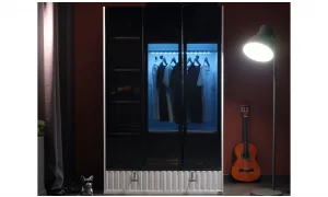 Cool 3 Kapaklı Dolap (Cam)