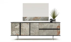 Ellie Konsol ve Ayna