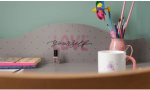 Juliet Çalışma Masası