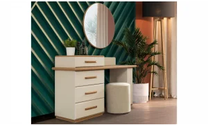 Liza Şifonyer ve Ayna