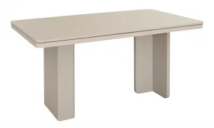 Pastel Yemek Masası