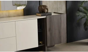 Pedro Konsol ve Ayna