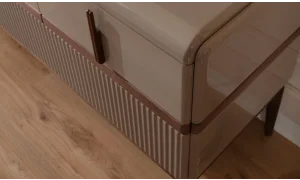 Tokyo Konsol ve Ayna