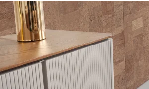 Viola Konsol ve Ayna