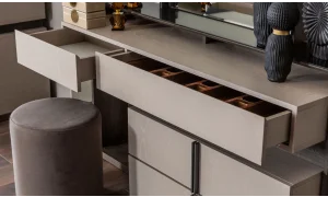 Vitra Şifonyer ve Ayna