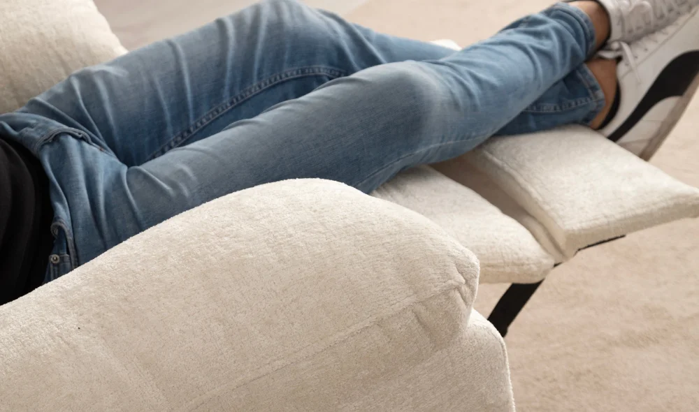 Ravella Manuel Sallanır Baba Koltuğu