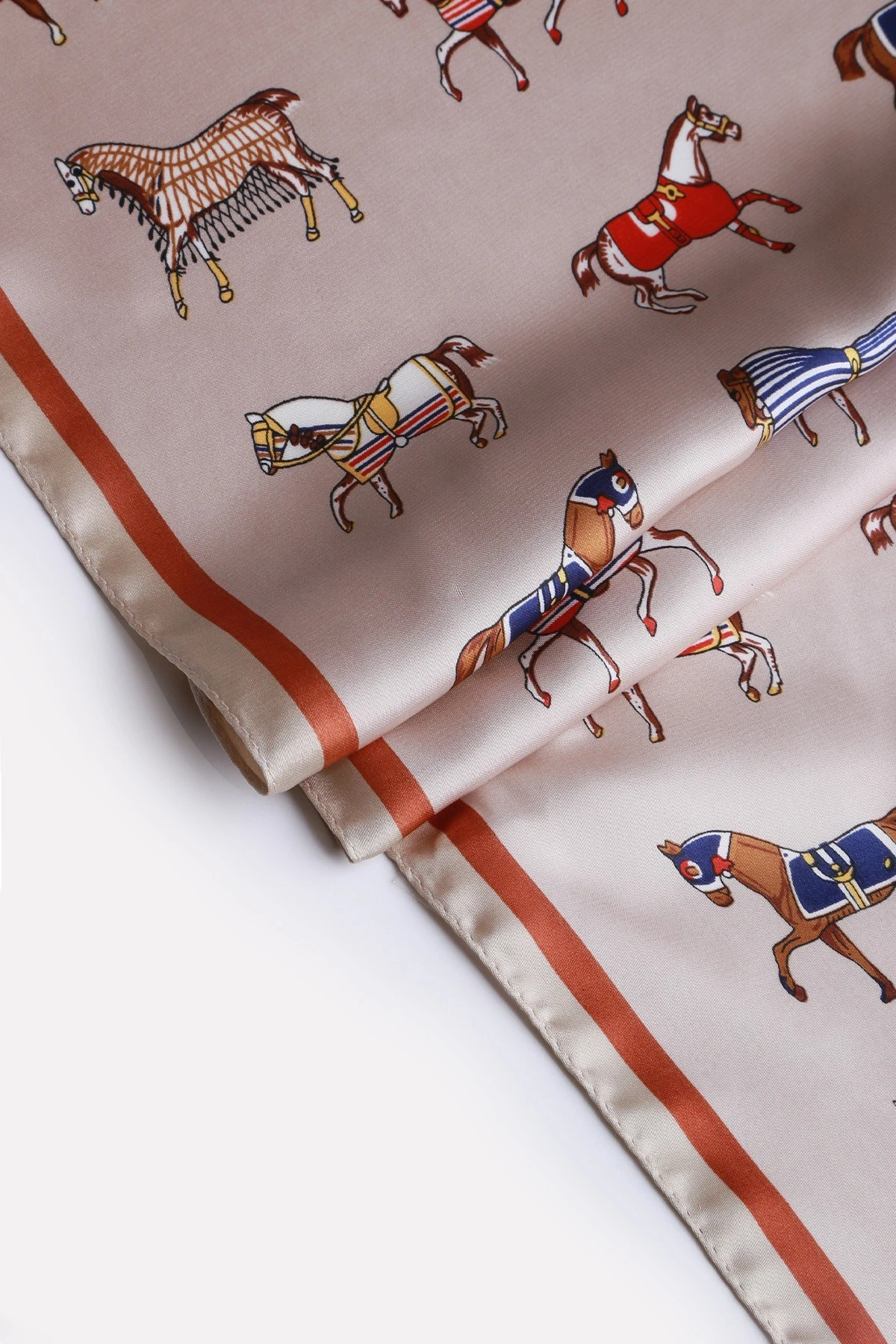 Ekru At Desenli Fular