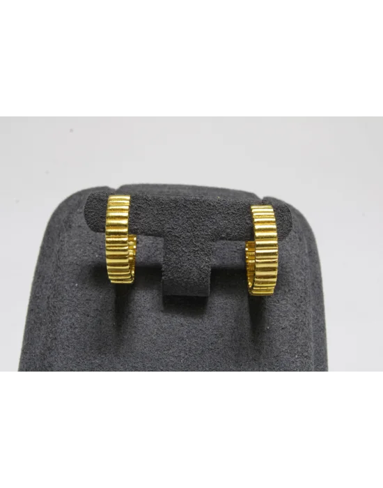 22 Ayar Altın Küpe 4.35 GR KPE8024