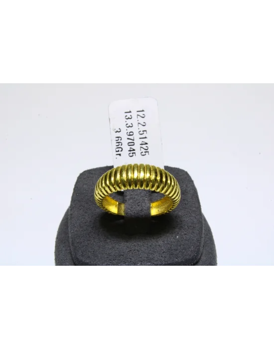 14 Ayar Altın Yüzük Sarmal Model 3.66 GR YZK6130