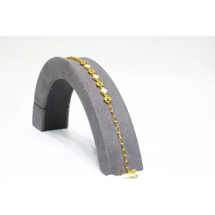 14 Ayar Altın 3 Yoncalı Beyaz Taşlı Bileklik