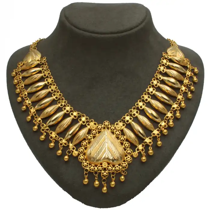 14 Ayar Kalpli Kişnişli Kolye