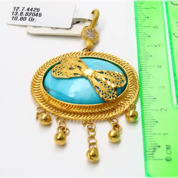 14 Ayar Kelebek Desenli Taşlı Kolye Ucu