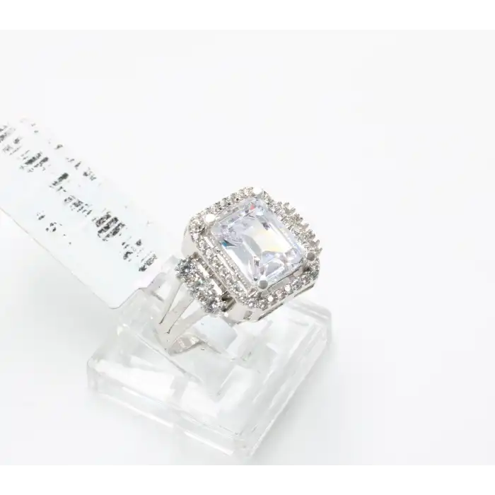 14 Ayar Taşlı Baget Yüzük