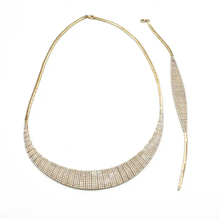 14 Ayar Taşlı Oval Set