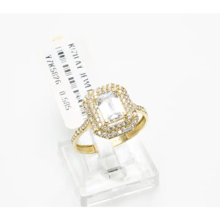 14 Ayar Yeşil Renk Taşlı Yüzük