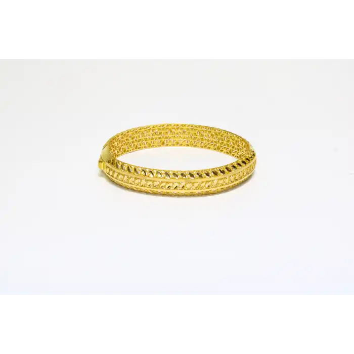 22 Ayar Altın 3 Sıralı Pullu Model Kelepçe Bilezik 17.67 GR