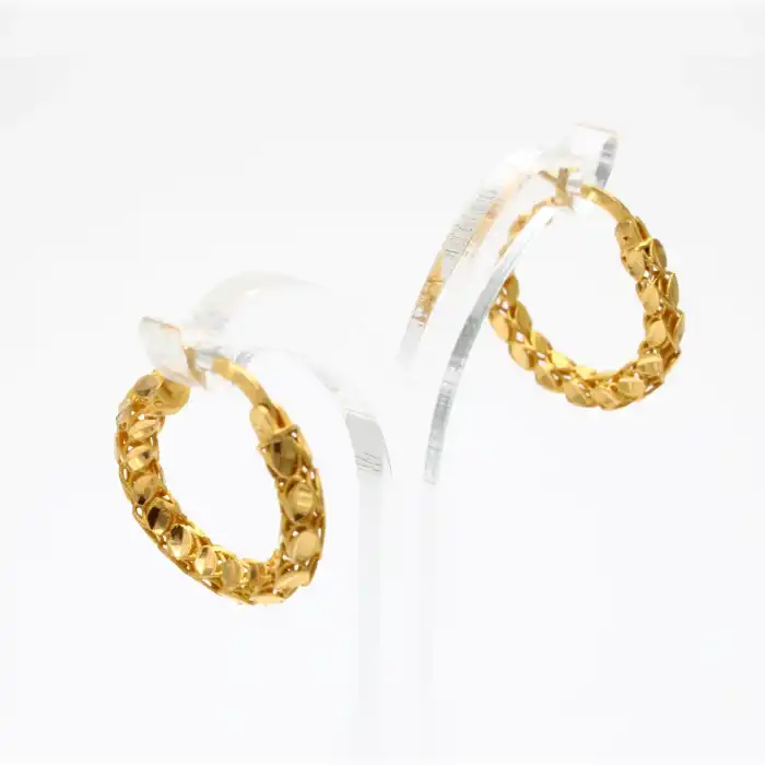 22 Ayar Başak Model Küpe