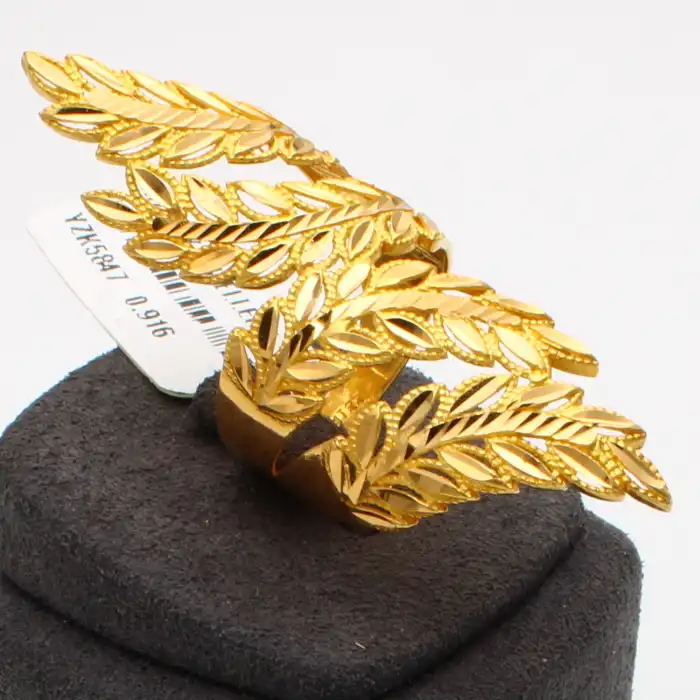 22 Ayar Başak Yüzük