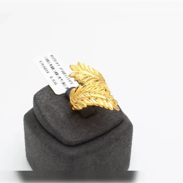 22 Ayar Başak Yüzük