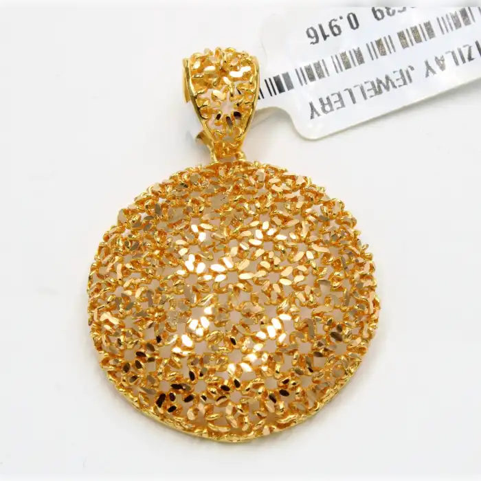 22 Ayar Çiçek Desen Kolye Ucu