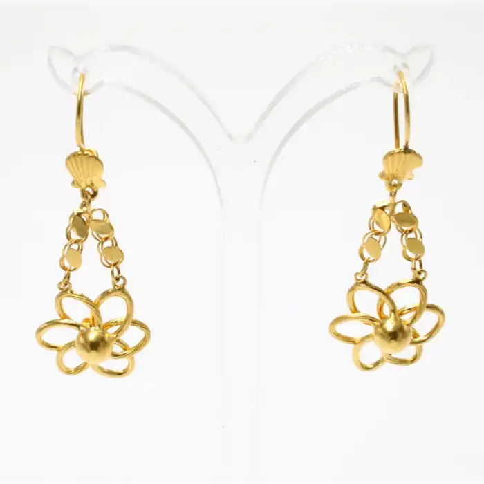 22 Ayar Çiçek Model Sallamalı Küpe