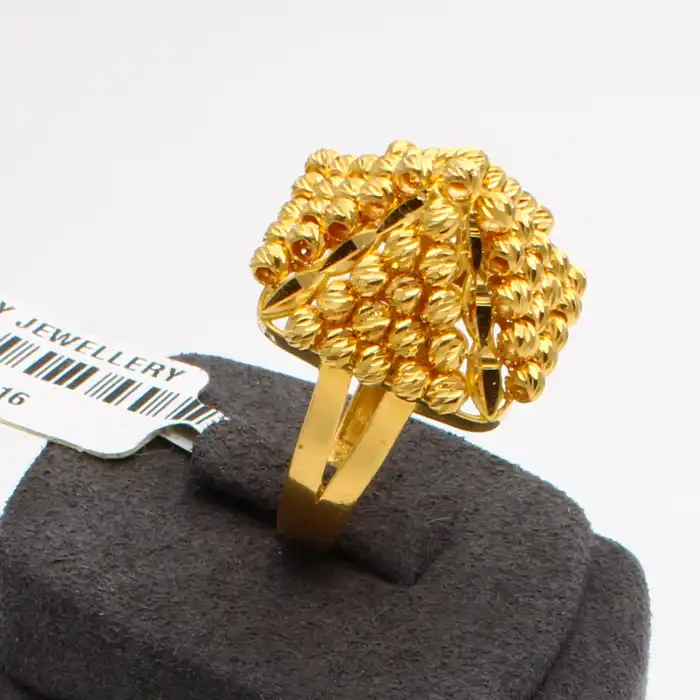 22 Ayar Piramit Dorika Yüzük