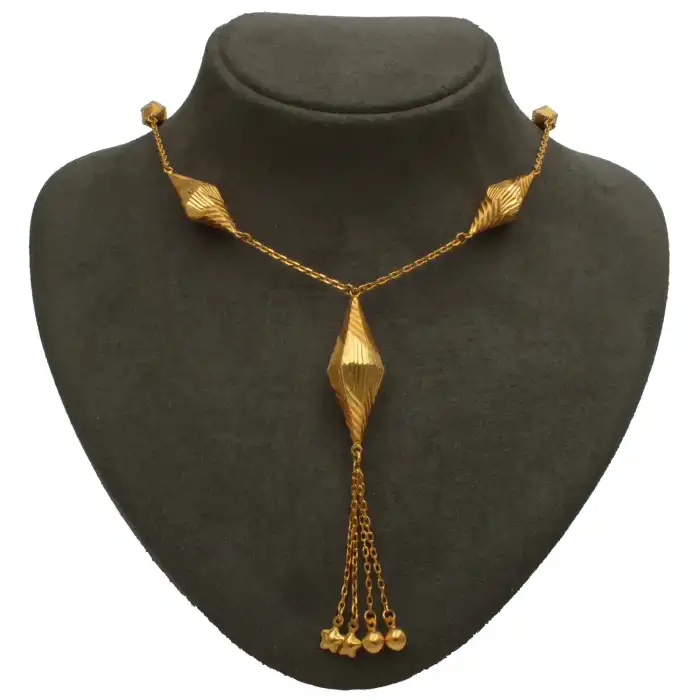 22 Ayar Piramit Obje Kolye