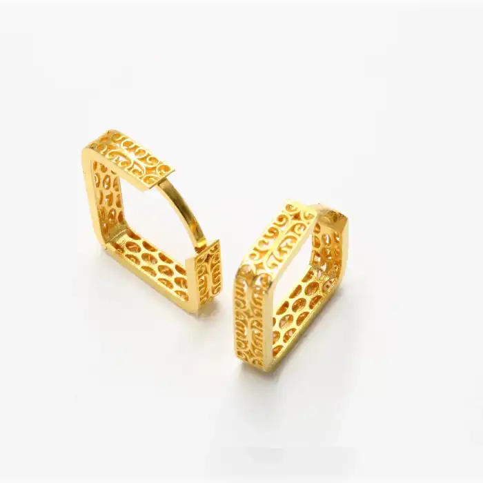 22 Ayar Tasarım Küpe