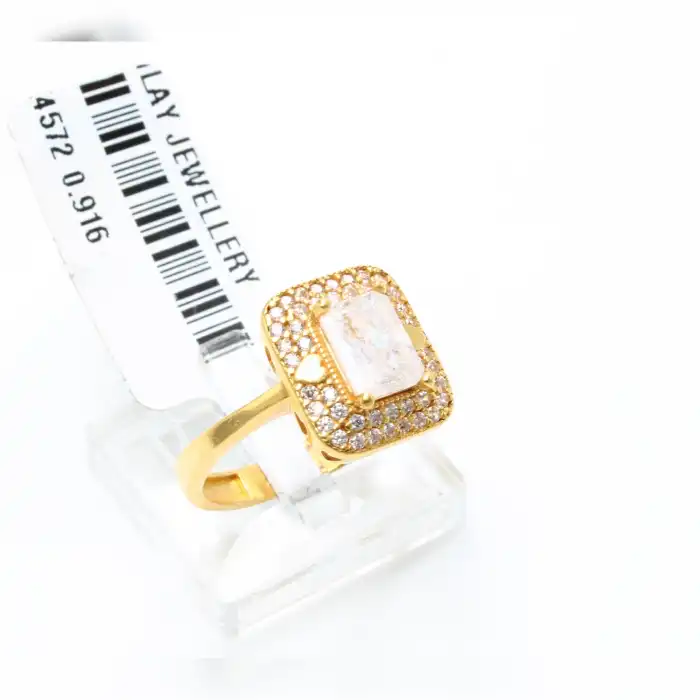 22 Ayar Taşlı Baget Yüzük