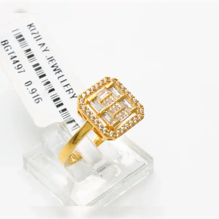 22 Ayar Taşlı Baget Yüzük