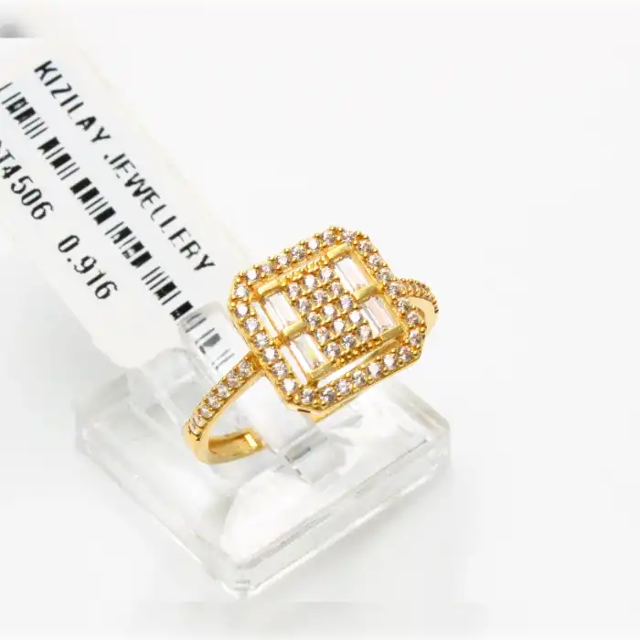 22 Ayar Taşlı Baget Yüzük